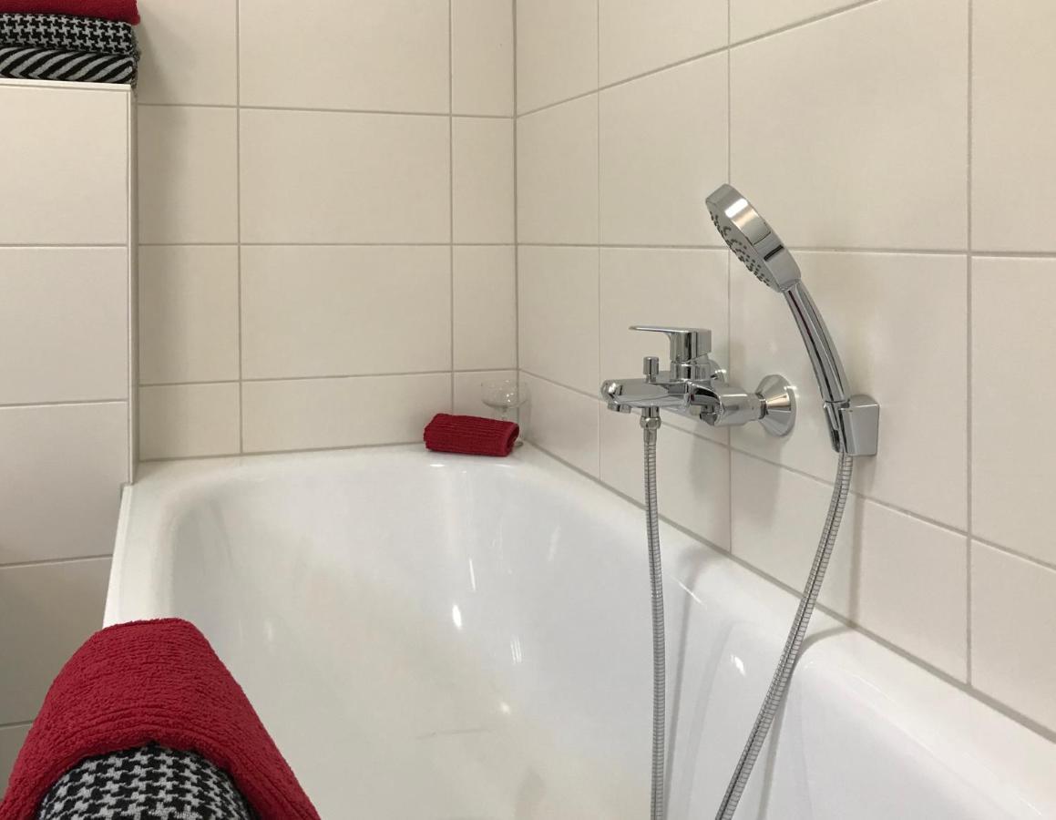 Ferienwohnung Sterntaucher 위버링겐 외부 사진